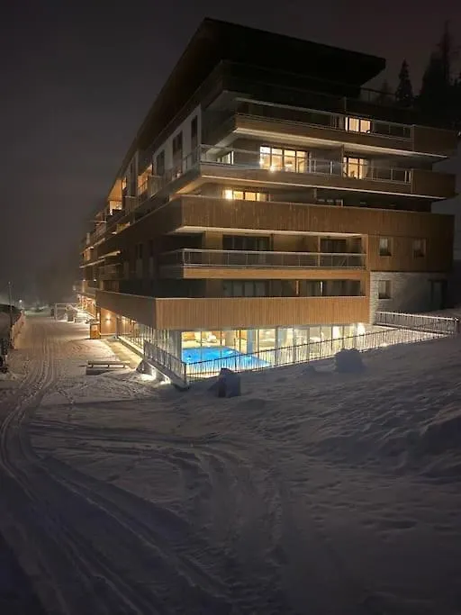 Appartement Haute Gamme Ski Aux Pieds, Piscine, Sauna. Bourg-Saint-Maurice 0*,  France